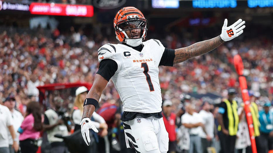 Bengals' Ja'Marr Chase scores jaw-dropping first touchdown of the season after lackluster Week 1 start