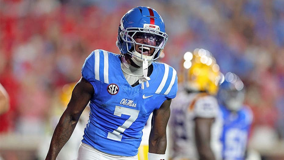 Week 3 AP Top 25 poll reflects just how deep the SEC is this season with 10 teams represented